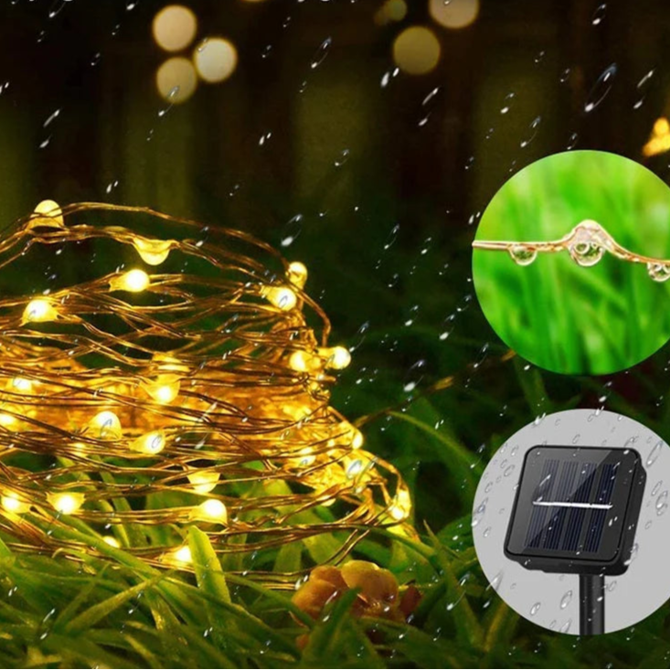 Guirlande lumineuse extérieur allumé sous la pluie