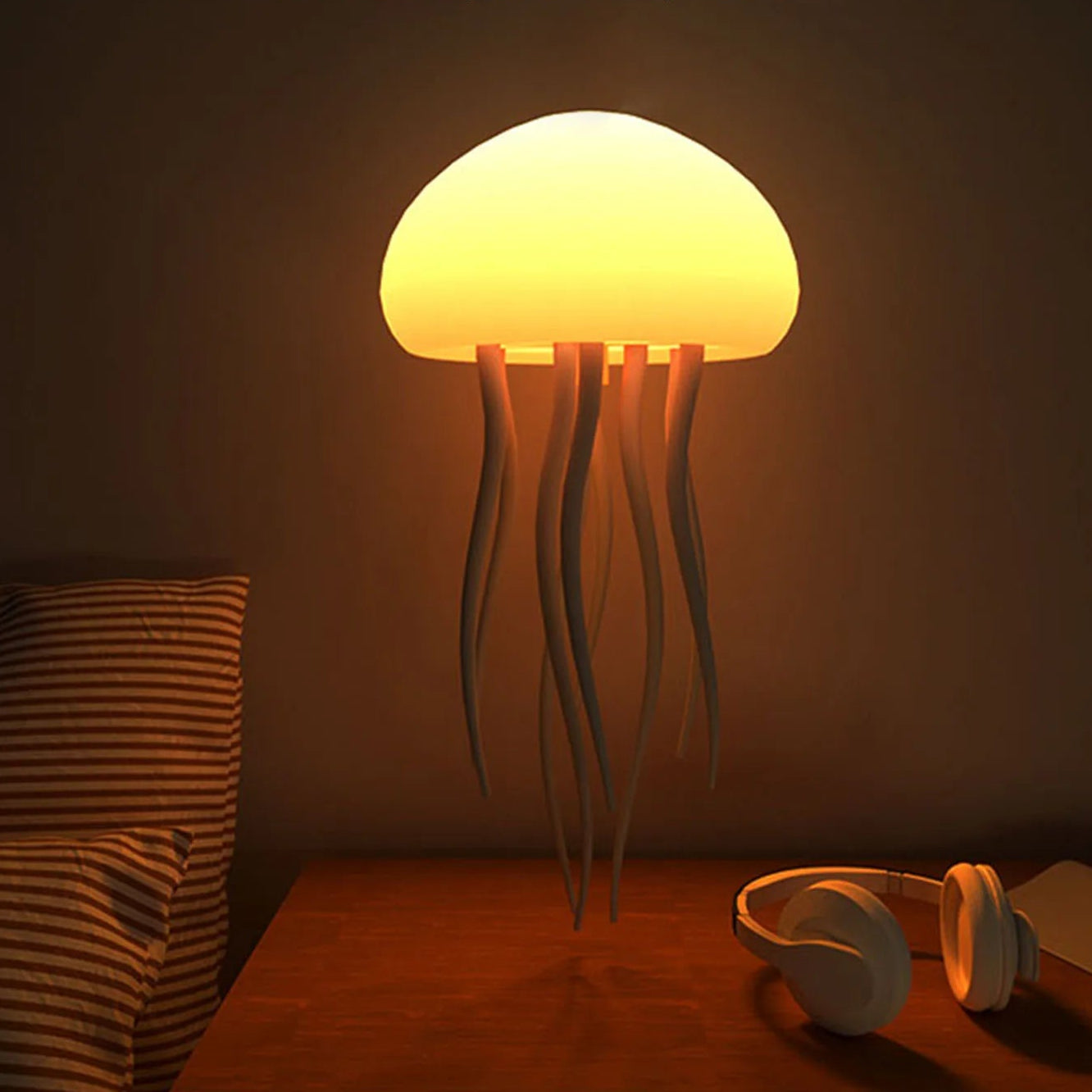 Lampe de chevet design allumé lumière chaude et des écouteurs