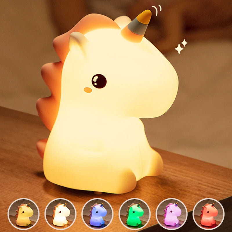 Veilleuse bébé licorne et des licornes de différente couleur