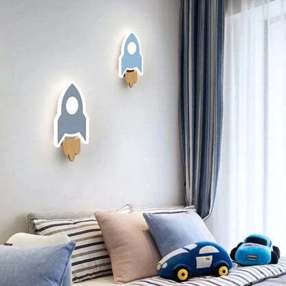 Applique murale LED fusé allumée et jeux d'enfant 