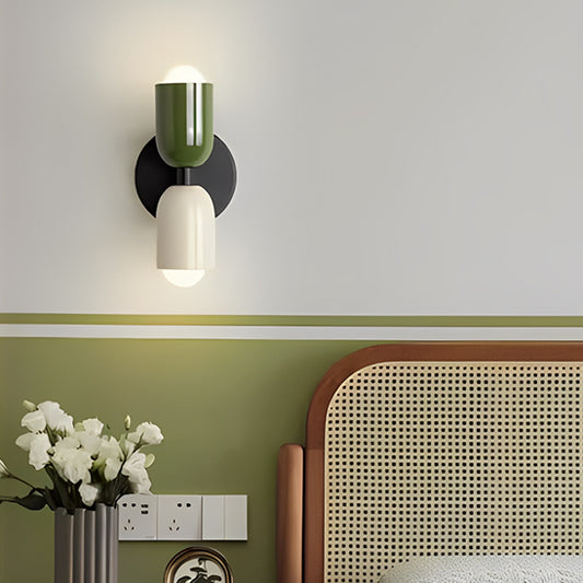 Applique murale chambre et un bouquet de fleurs 
