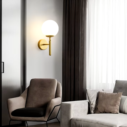 Applique murale dorée en métal des fauteuils et sofa 