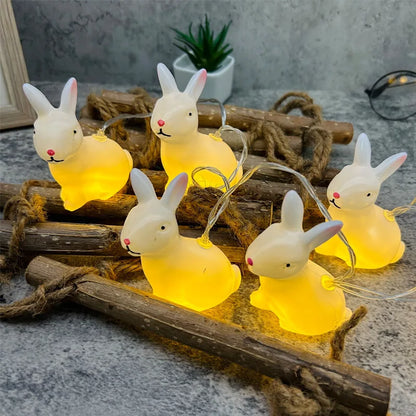 Guirlande lumineuse extérieur lapin sur table 