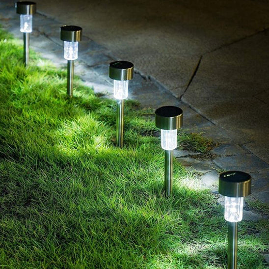 Lampe solaire pour jardin haut gamme pour sublimer vos allées 