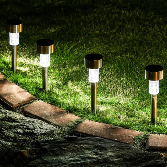 Lampe solaire pour jardin haut gamme en lumière blanche 