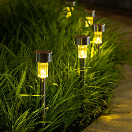 Lampe solaire pour jardin haut gamme et magie d'un éclairage extérieur 