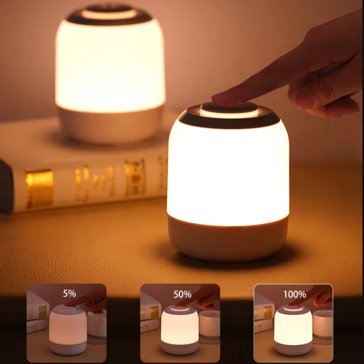 Lampe de chevet tactile et différente luminosité 