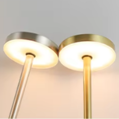 Lampe de table rechargeable LED allumé 