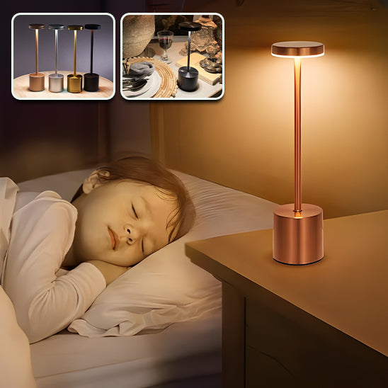  Lampe de table rechargeable table de chevet un enfant qui dore  