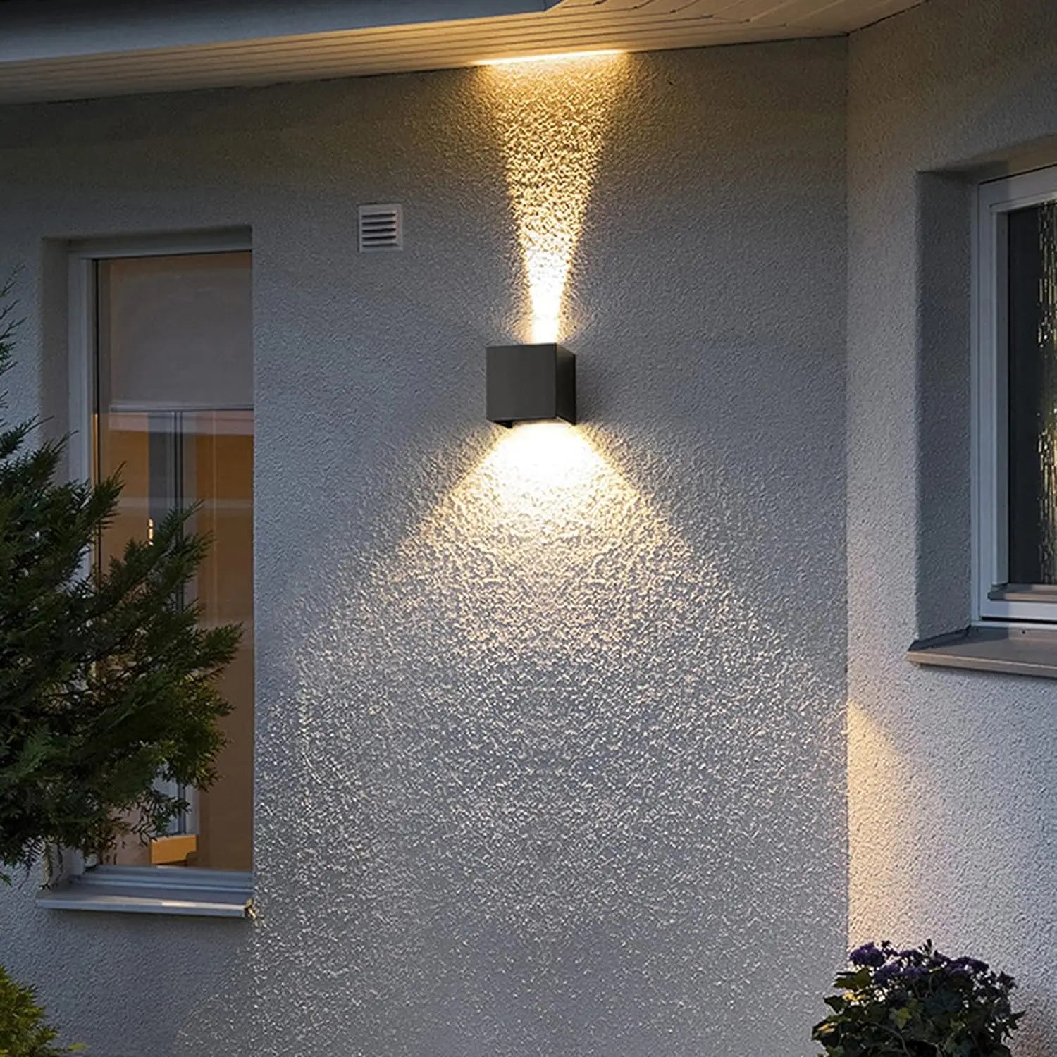 Luminaire extérieur LED moderne sur façades 