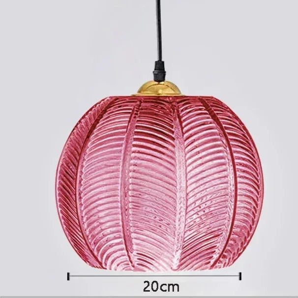 Suspension design rouge de grande dimension 