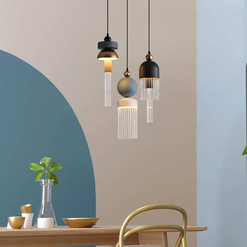 Suspension led en forme de macaron design italien éclaire un salon 