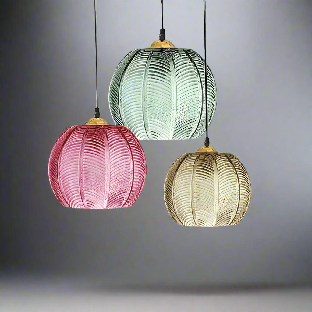 Suspension design à motif de feuille vert marron et rouge  