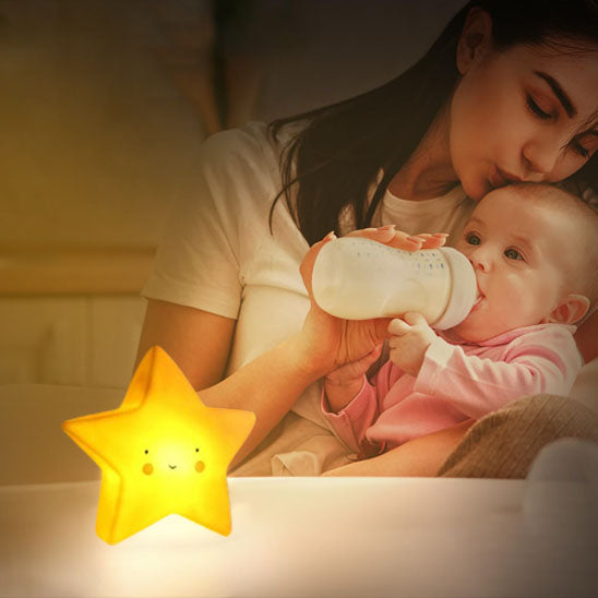 Veilleuse LED étoile allumée maman et bébé 