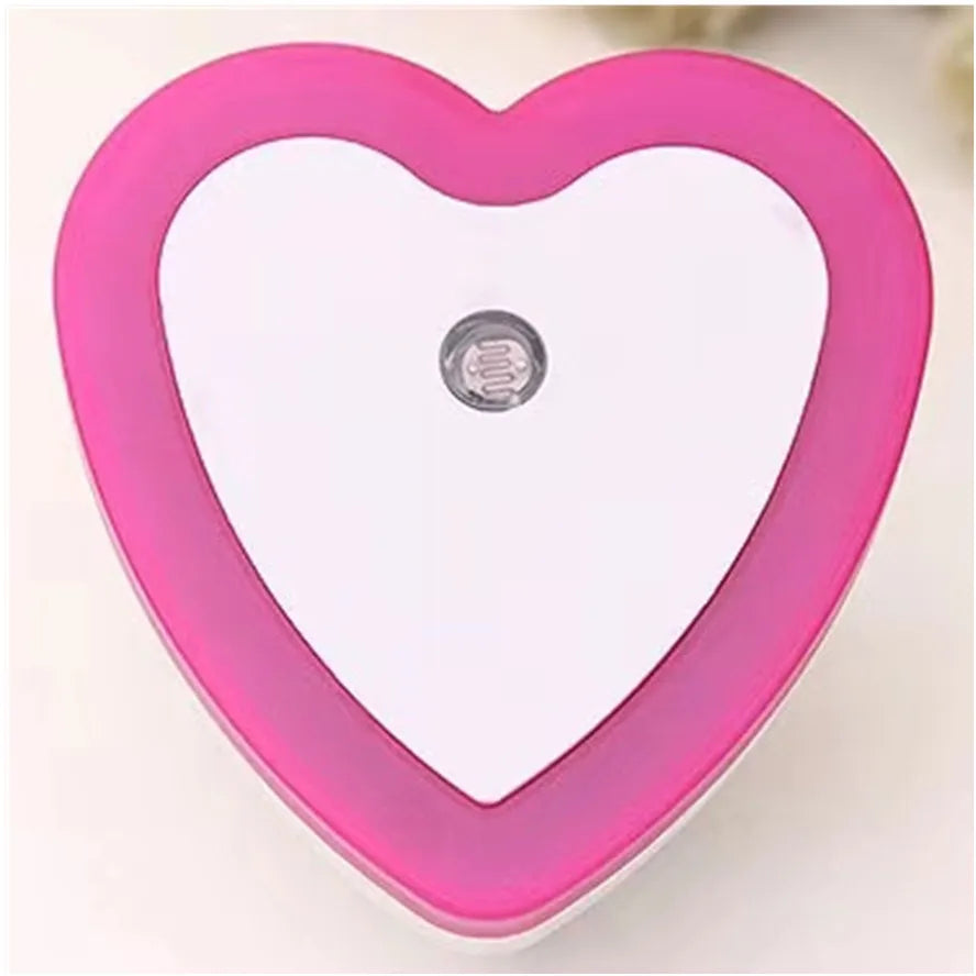 Veilleuse LED avec capteur crépusculaire cœur rose 