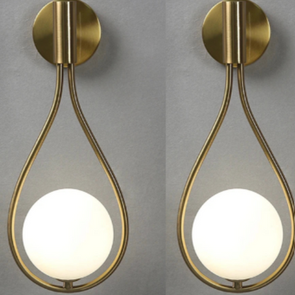 Deux appliques murale scandinave goutte allumée 