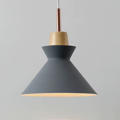Suspension nordique couleur grise